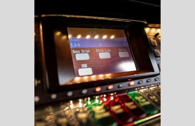 Used Lowrey Prestige Plus Organ All Inclusive Top Grade Package (SN:913-040811) - Image 11